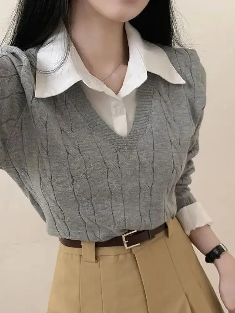 Vera V-Neck Pullover