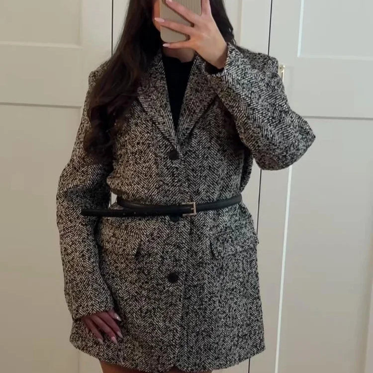 Contour Wool Blazer